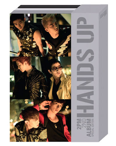 투피엠 (2PM) / 2집 Hands Up (화보집 + 캘린더 포함 Special Edition/미개봉)