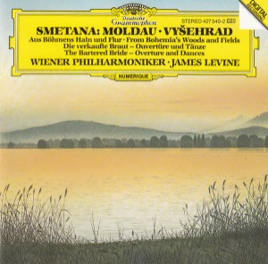 [중고] James Levine / Smetana: Moldau, Vyšehrad (수입/4273402)
