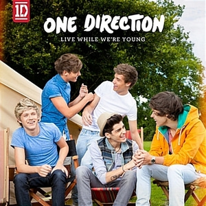 [중고] One Direction / Live While We&#039;re Young (Single)