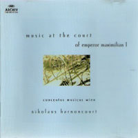 [중고] Nikolaus Harnoncourt / Music At The Court Of Emperor Maximilian (수입/4742332)