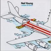 [중고] Neil Young / Landing On Water (수입)